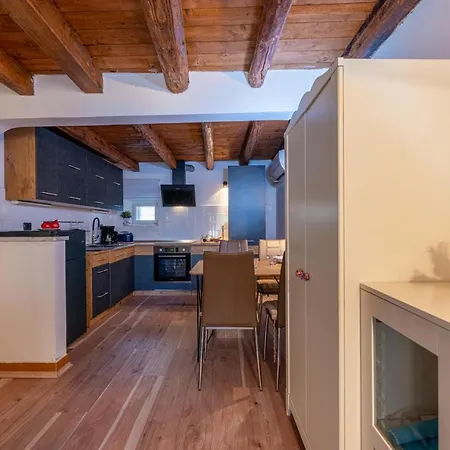 Casa Antico *